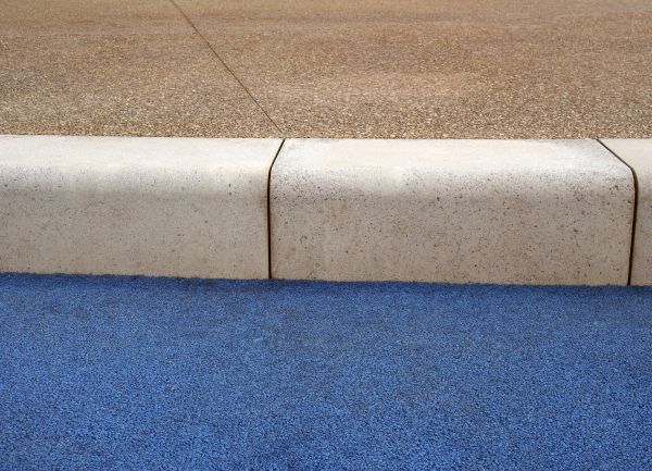 Curb And Sidewalk Installation in Edmonds