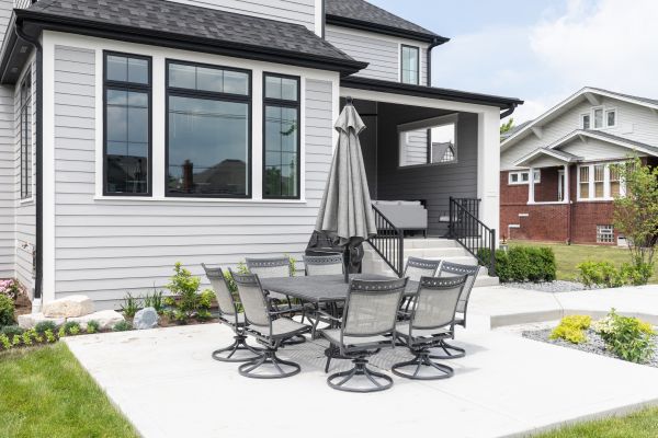 Patio Cement Pouring in Edmonds