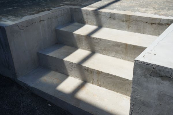 Cement Steps Replacement in Edmonds
