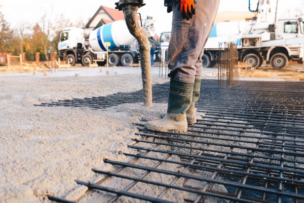 Poured Foundation Installation in Edmonds