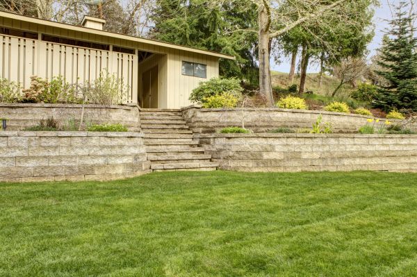 Retaining Wall Construction in Edmonds