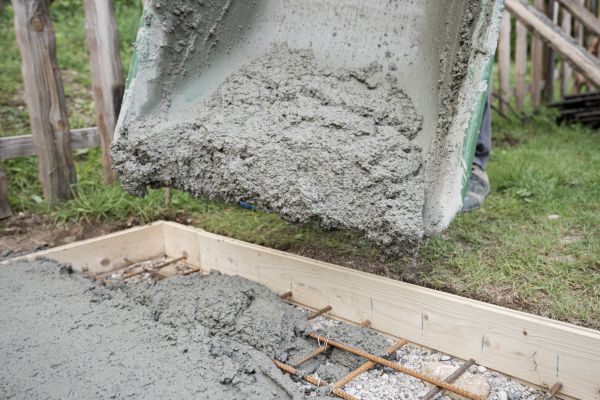 Yard Concrete Pouring in Edmonds