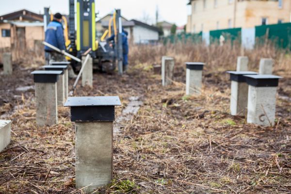 Concrete Piling Installation in Edmonds