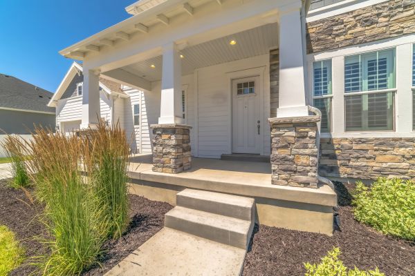 Porch Concrete Replacement in Edmonds